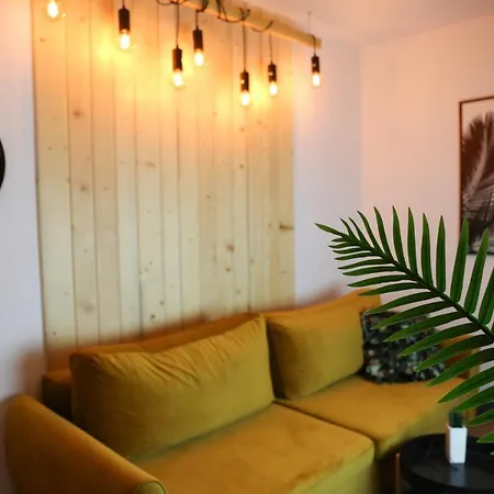 Good Time Aparthotel