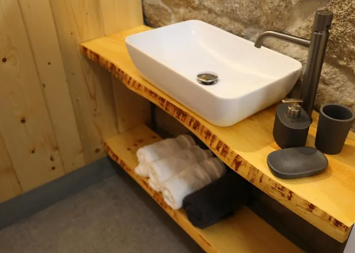 מלון דירות Good Time 4*